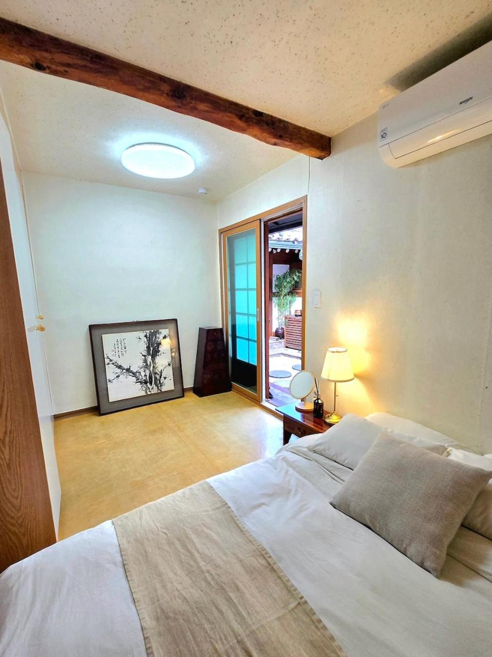 Joongrimjae - Hanok โซล ภายนอก รูปภาพ